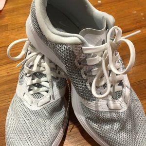 Nike women shoes size 7.5